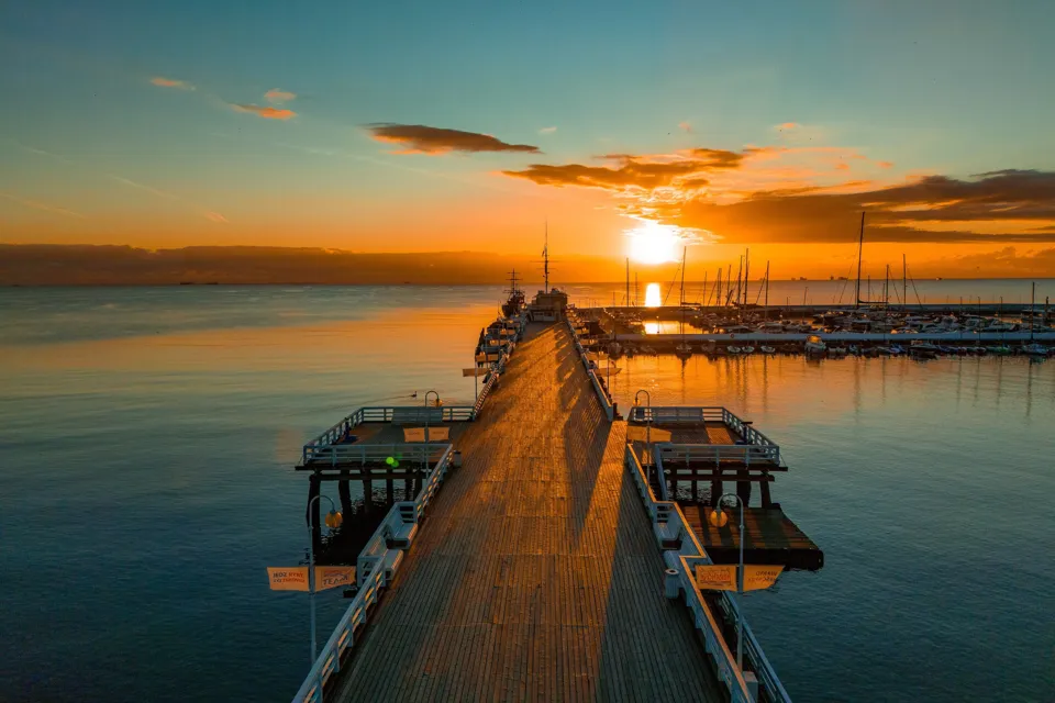 Sopot off season. Come for the sea, even without sunbathing.