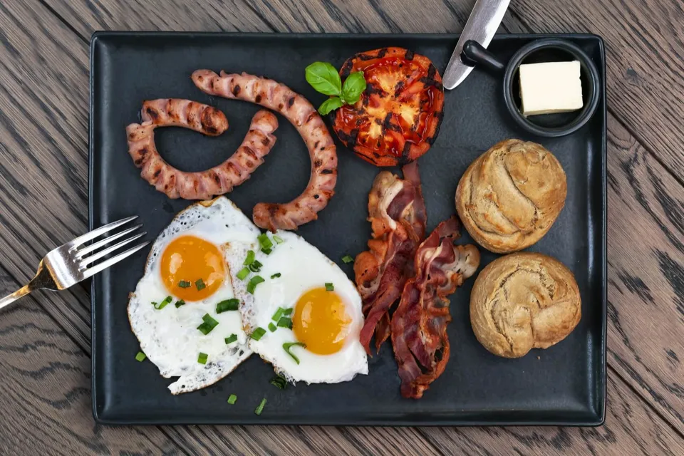 Breakfast · 83