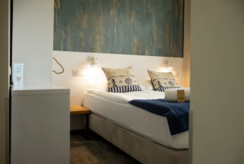 Rooms · 118