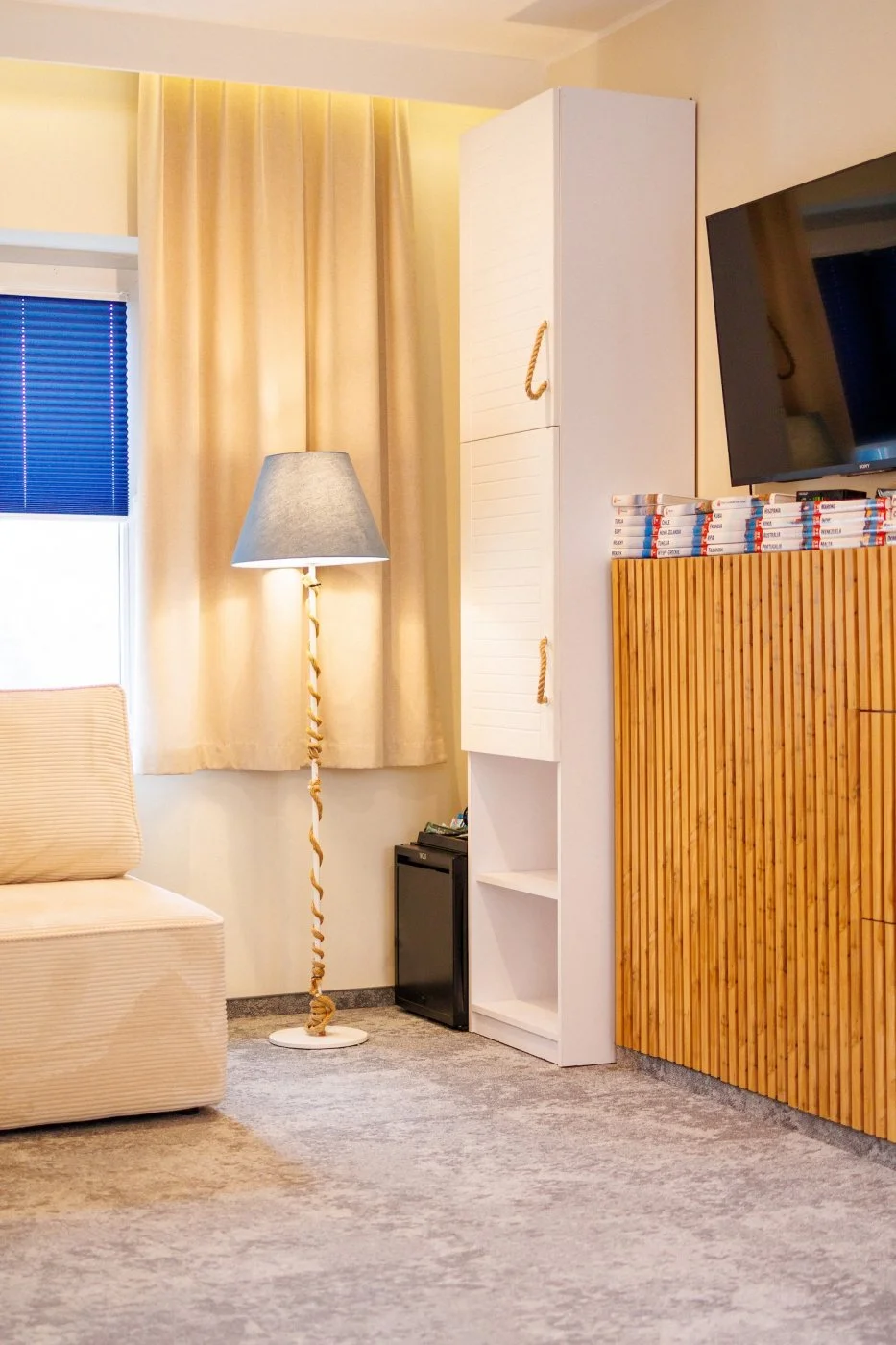 Rooms · 124